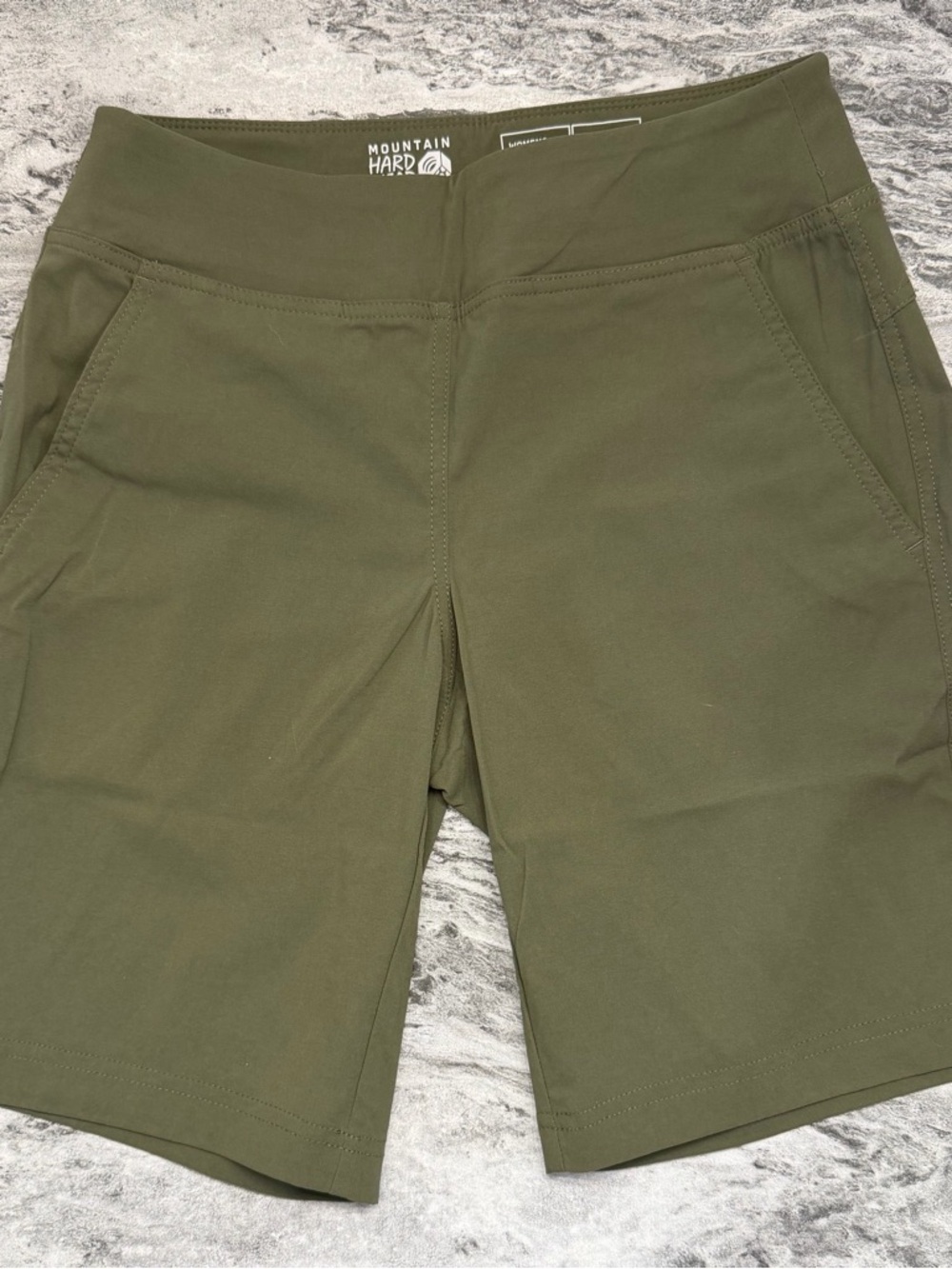 Mountain Hardwear Women's Olive Green Active Shorts